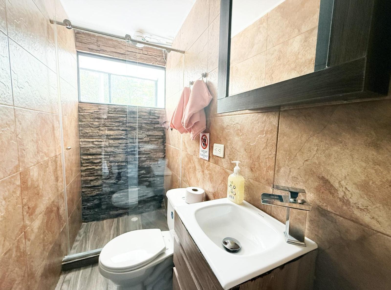 2 Bedroom Apartment - One Block From Lleras Park, P1 Apartamento Medellín