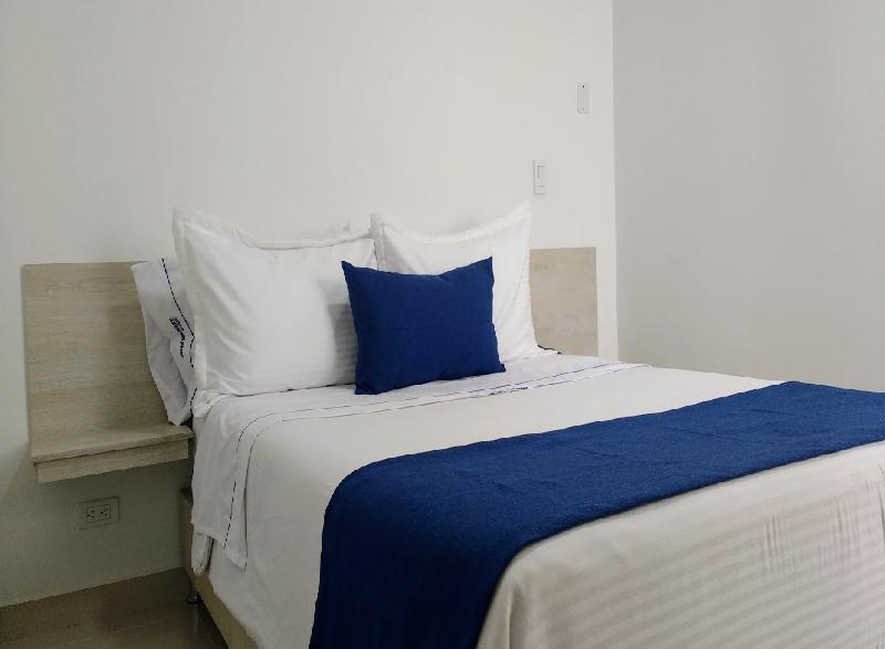 Laureles Plaza Hotel 4*