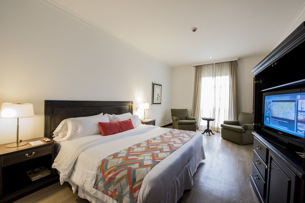 Dann Carlton Hotel