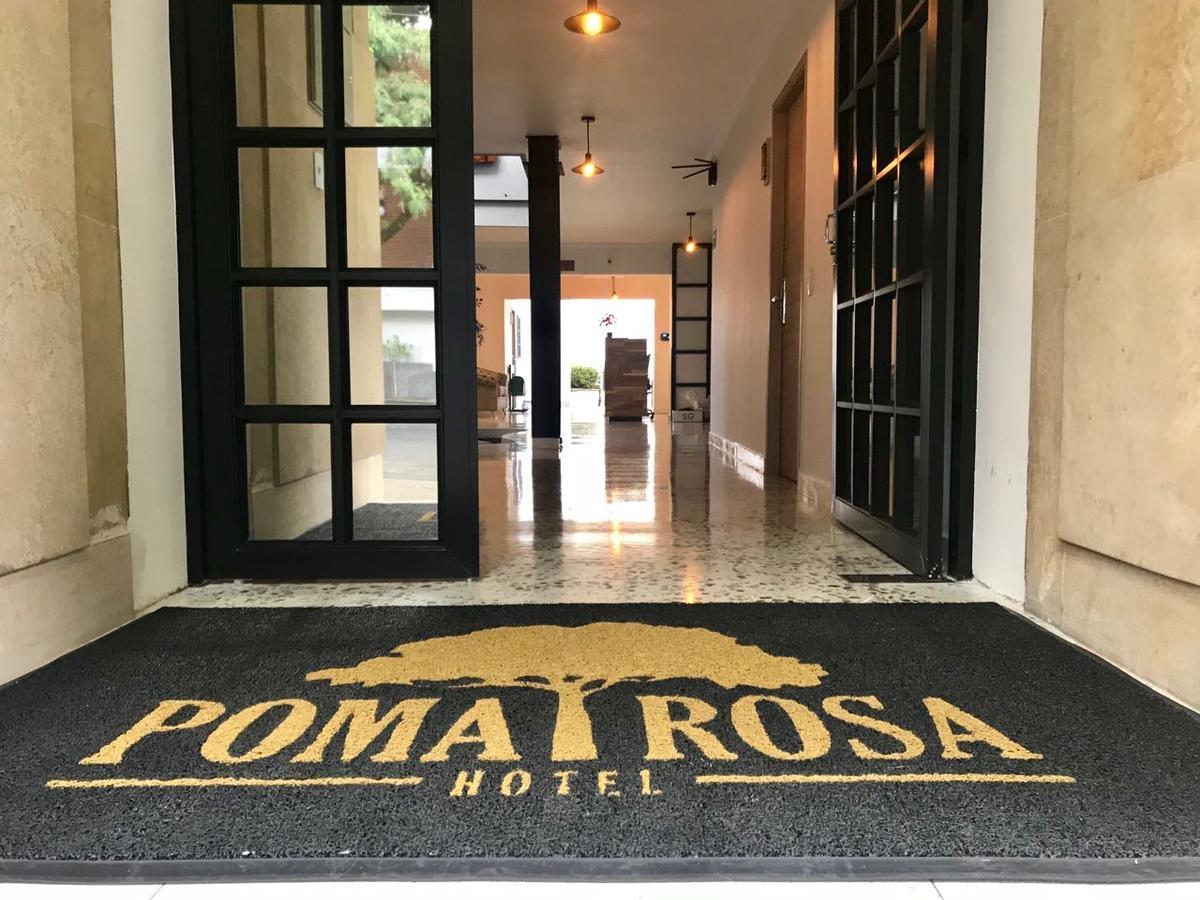 Poma Rosa 4*
