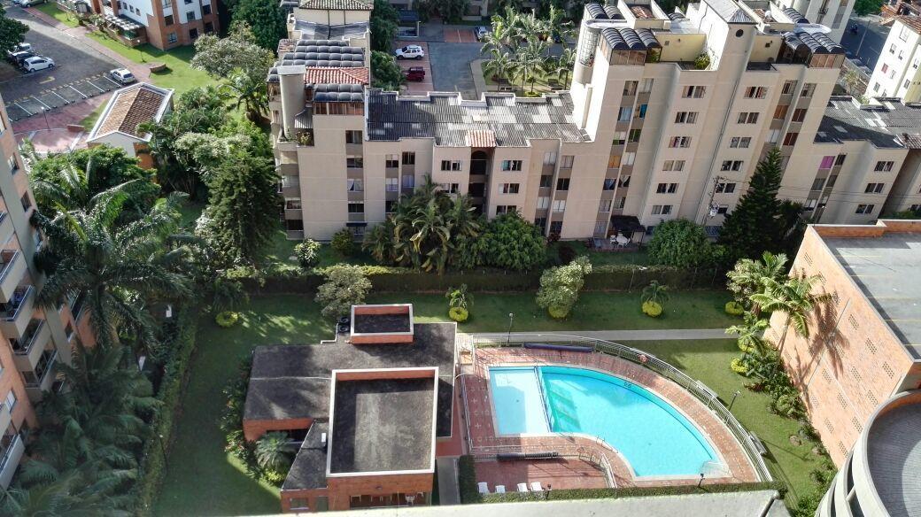 Torres De Patio Bonito 1608 * Medellín