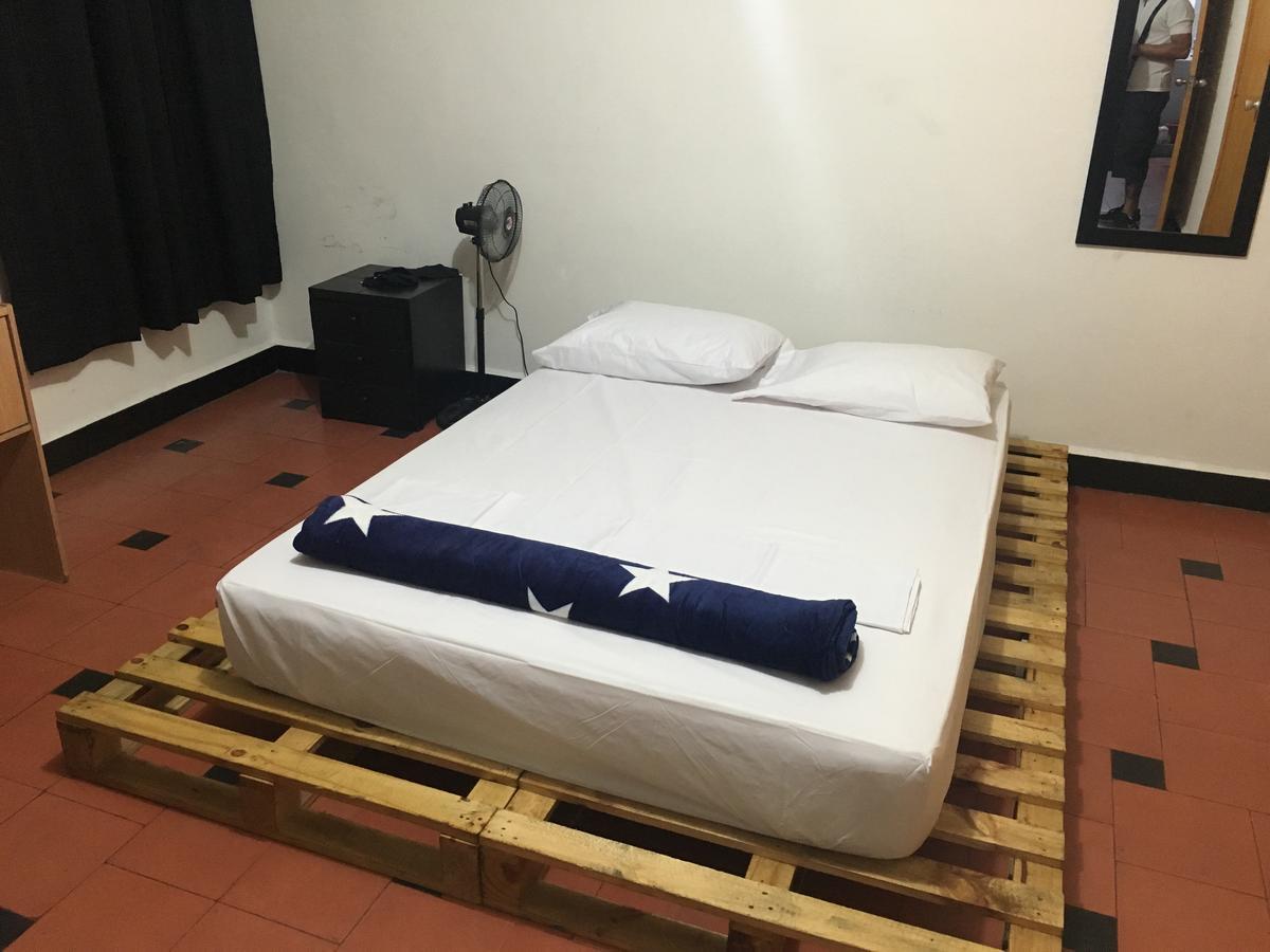 Hostal Natural House