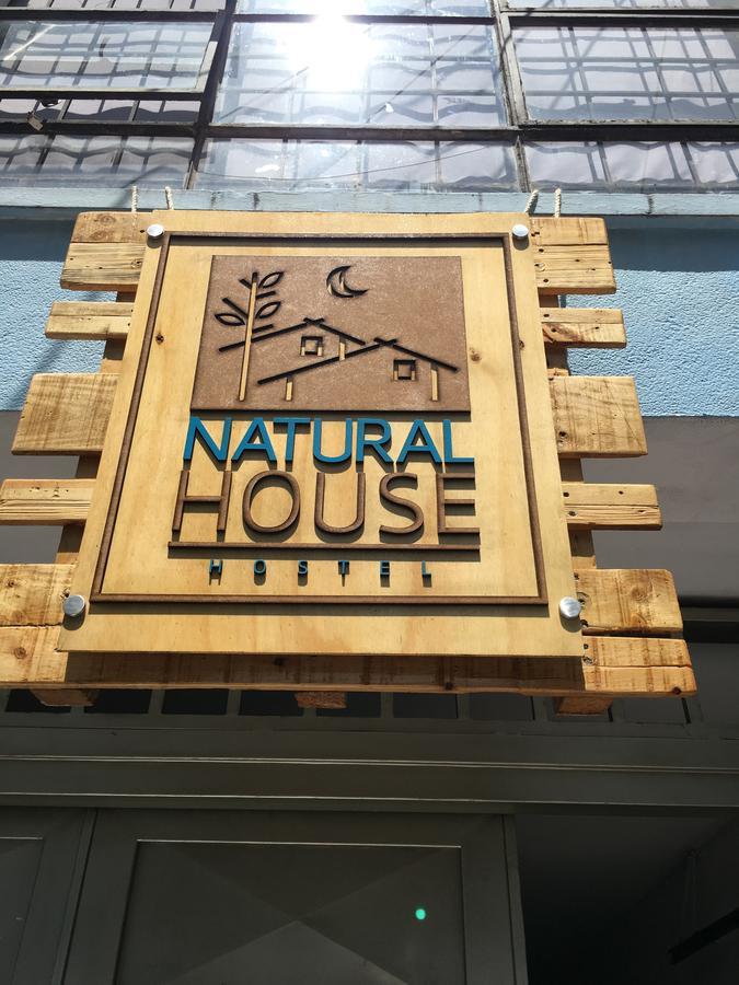 Natural House Hostal