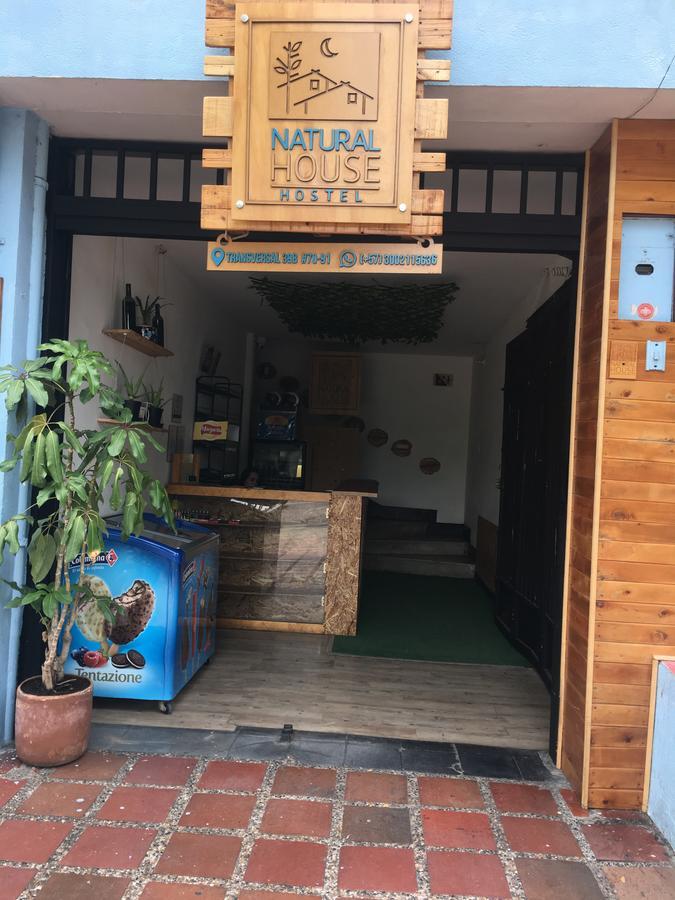 Natural House Hostal *