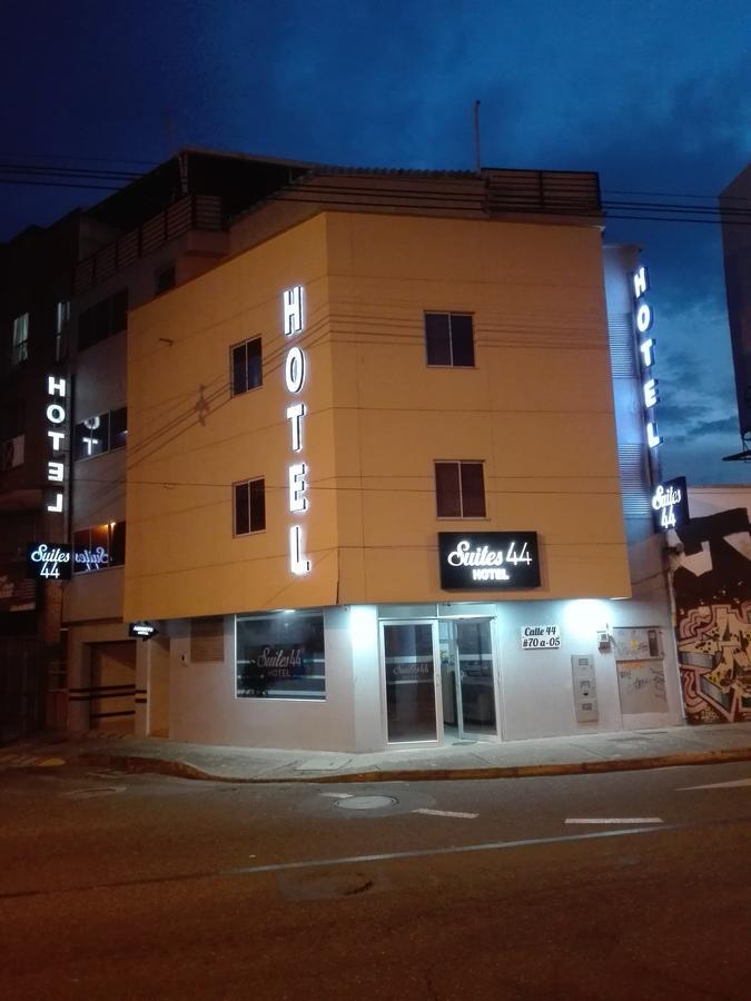 Suites 44 Laureles Hotel 3*