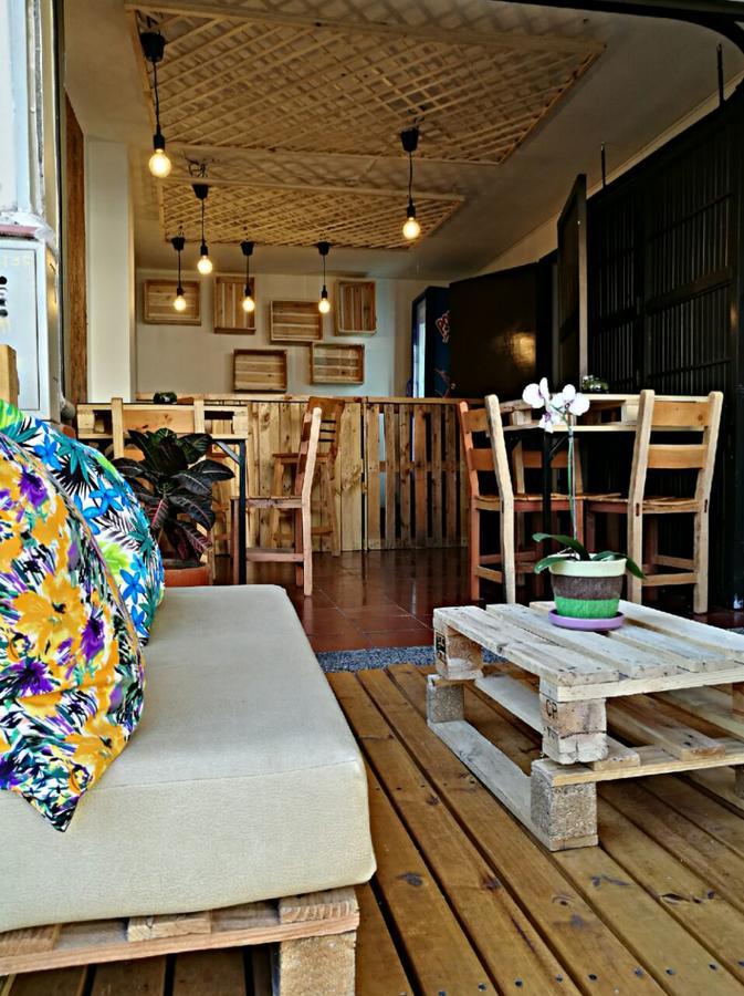 Guest house Albaka House
