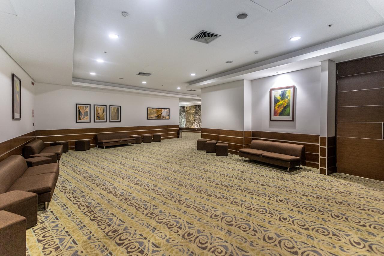 Hotel San Fernando Plaza 5*