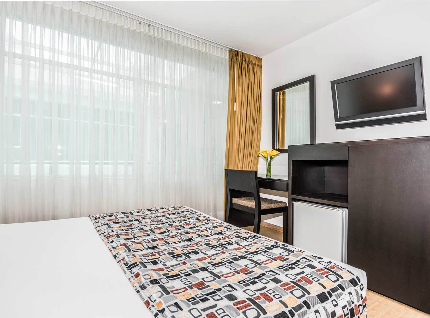Hotel Asturias 4*