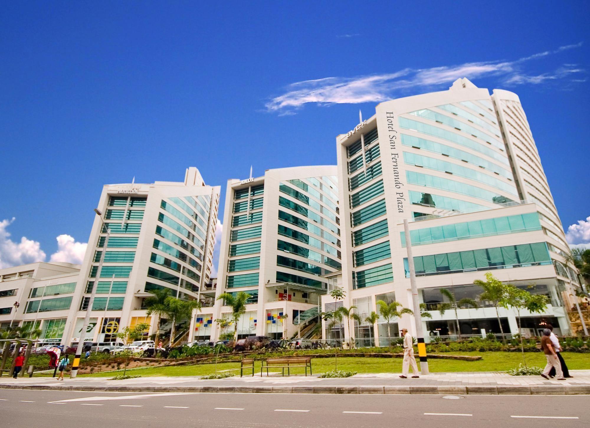 San Fernando Plaza Medellín