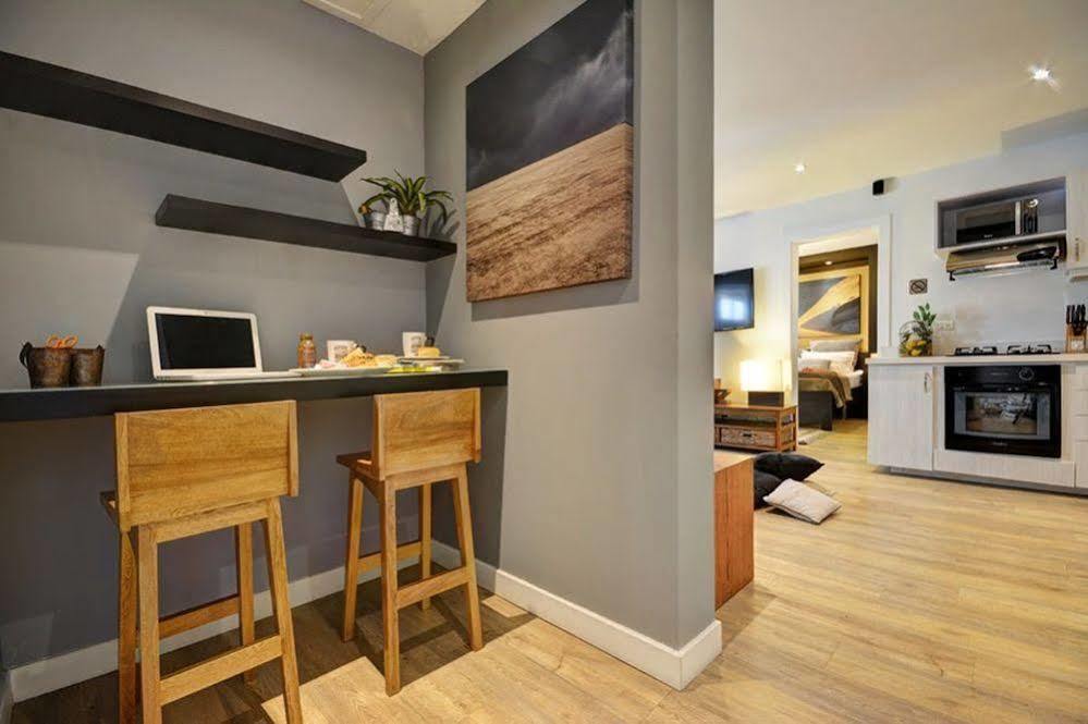 Hotel Oasis Suites 4*