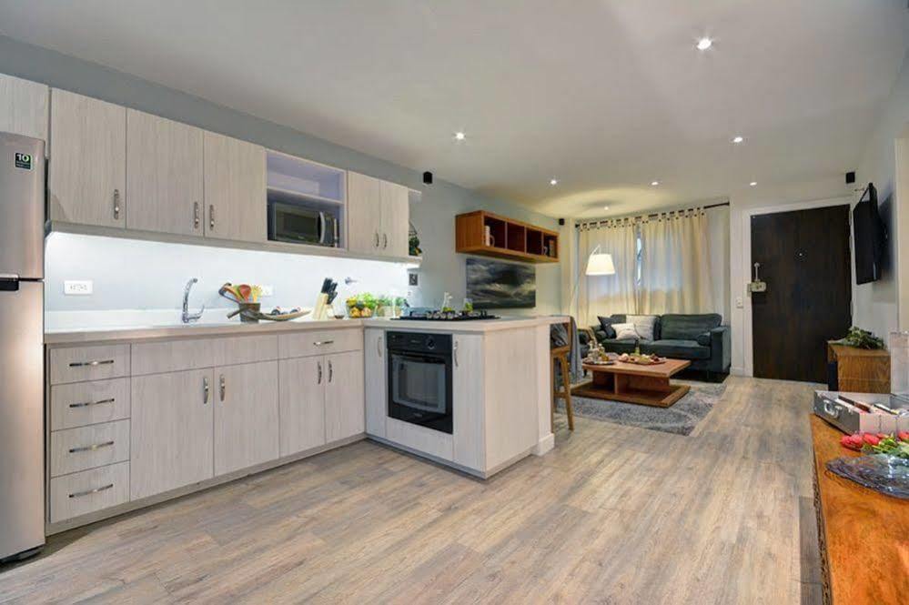 Oasis Suites 4*