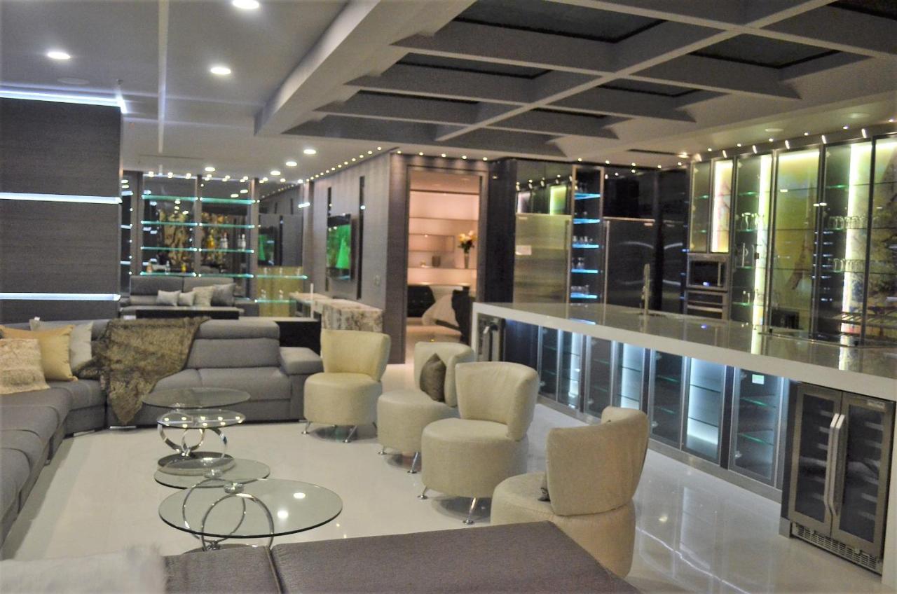 Paris Luxury 3* Medellín