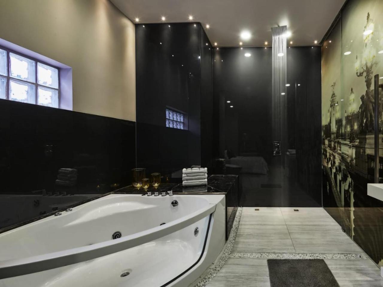 Paris Luxury Hotel Medellín