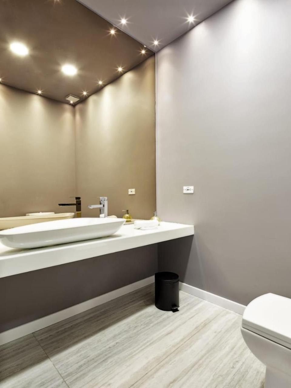 Paris Luxury Hotel Medellín
