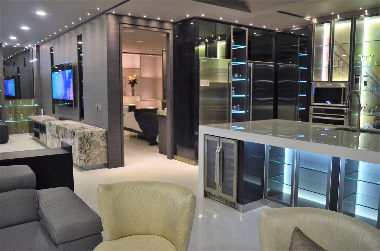 Paris Luxury Hotel Medellín