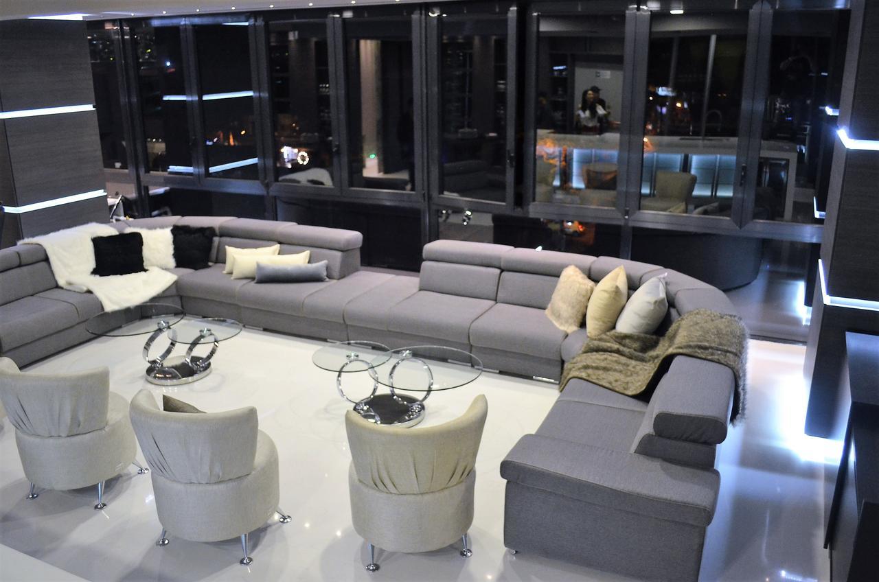 Paris Luxury