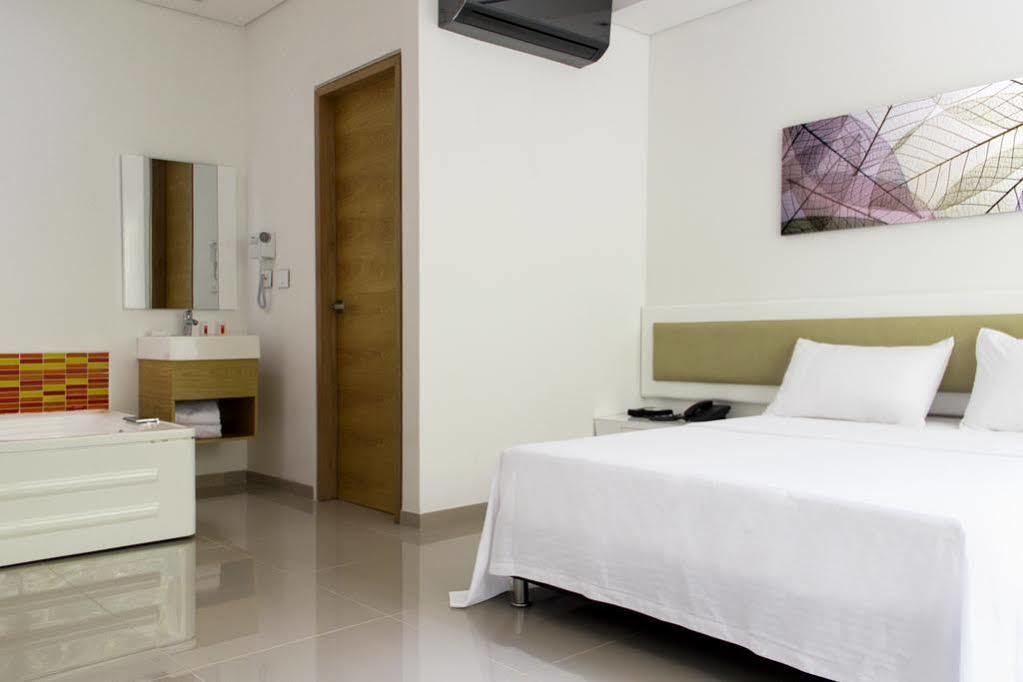 Zona A Hotel 3*