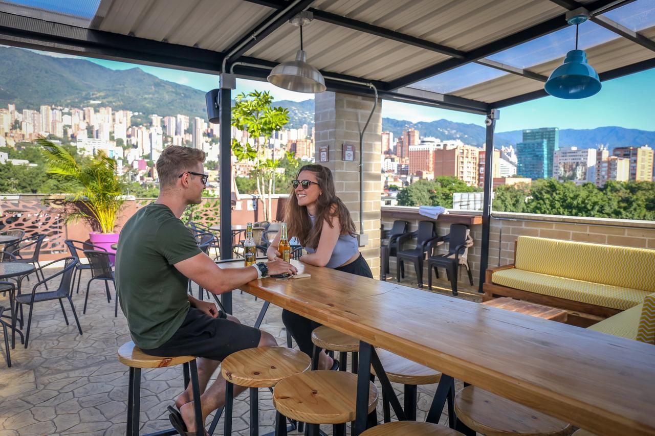 Hostal Los Patios Suites *