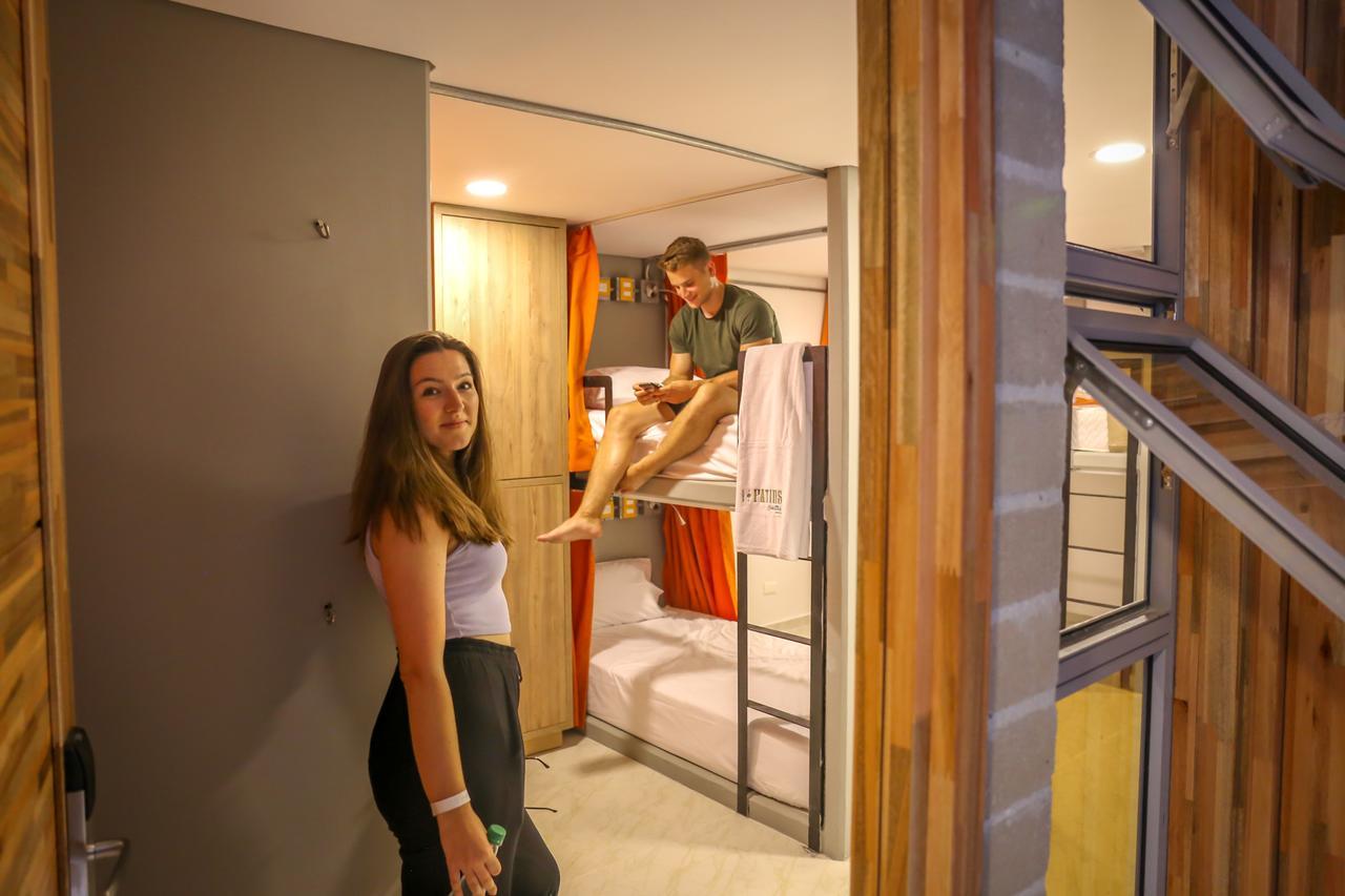 Hostal Los Patios Suites *