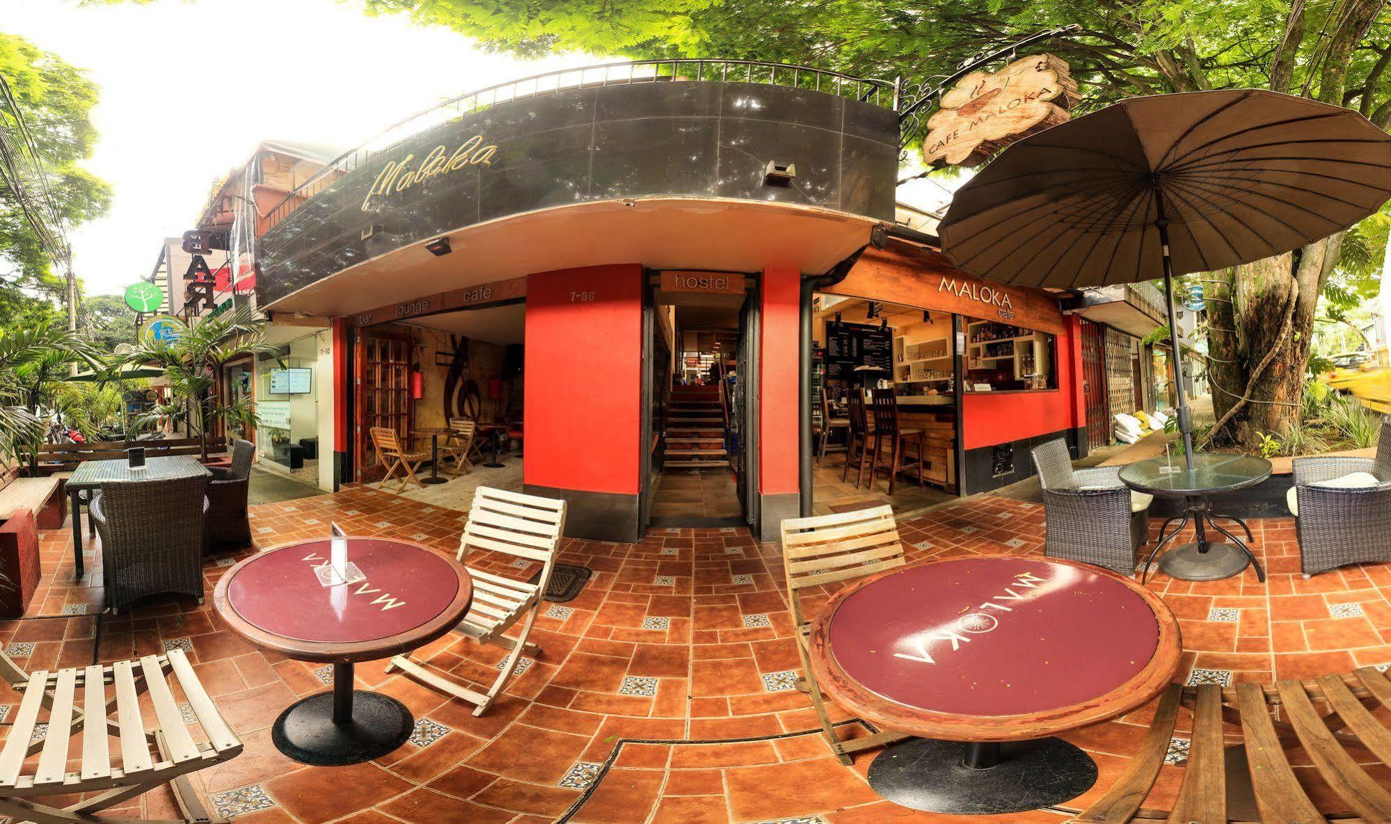 Maloka Hostal *
