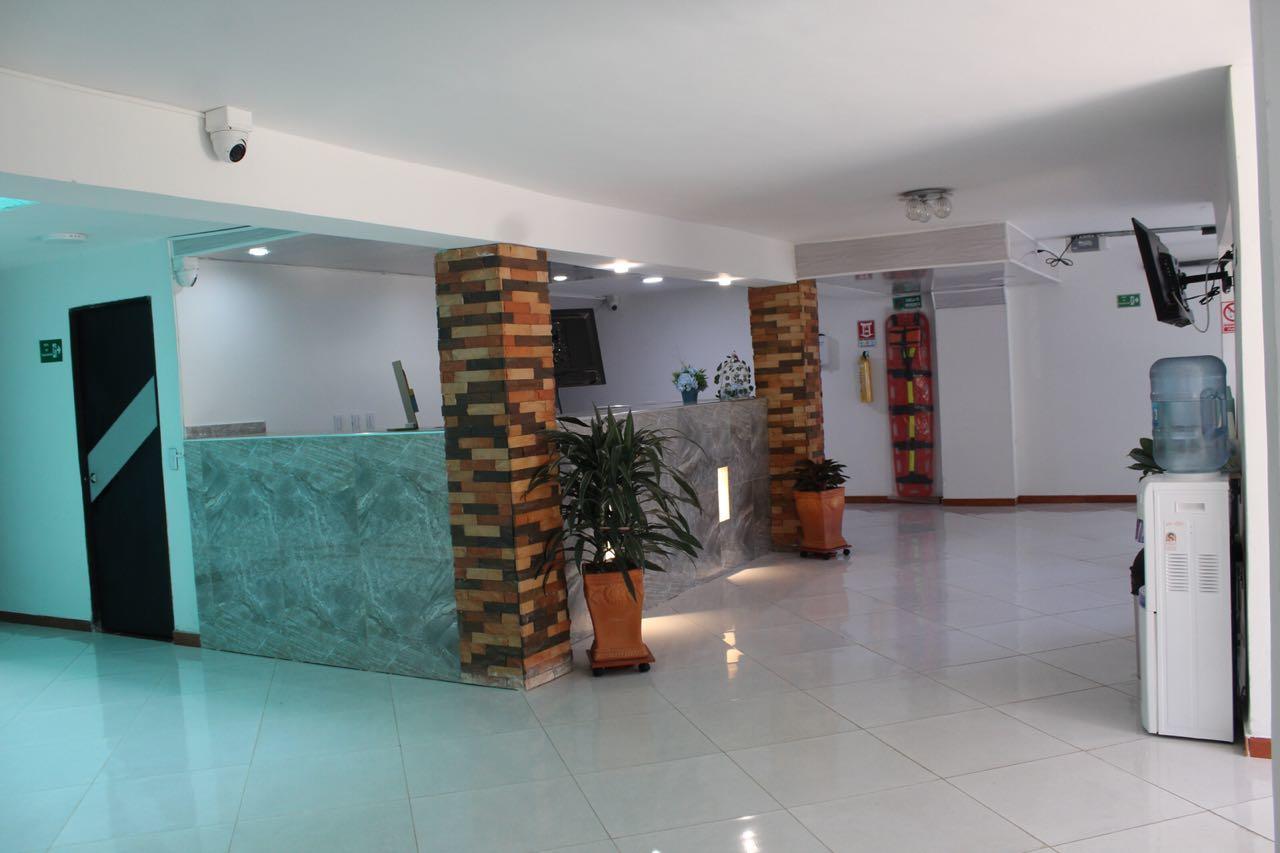 Family 70 Hotel *