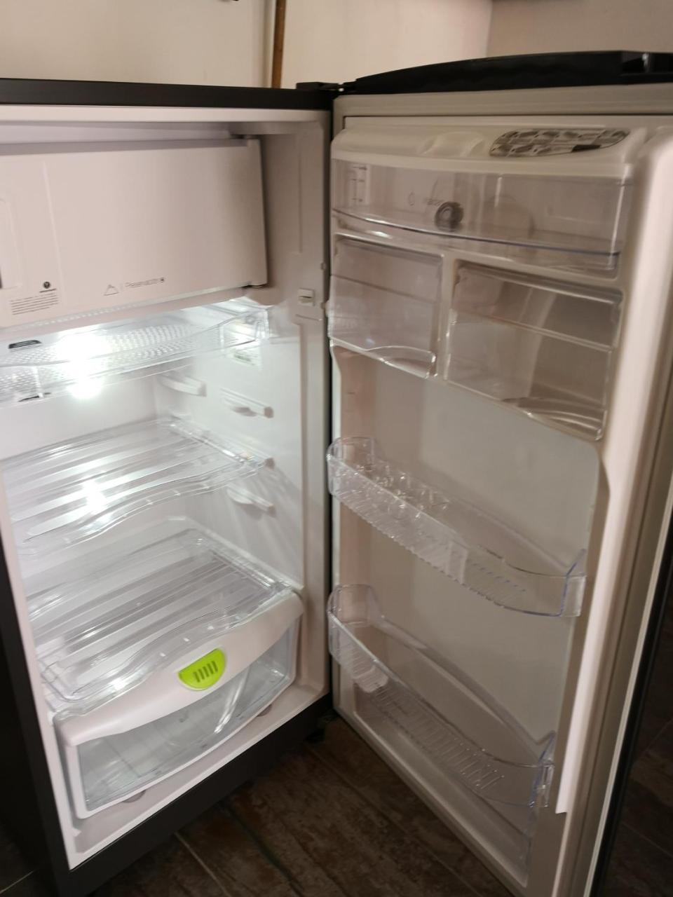 Apartamento Apartamento Urbanización Capri, Cerca A Universidad De Antioquia Medellín