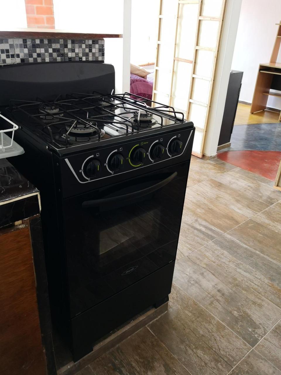 Apartamento Apartamento Urbanización Capri, Cerca A Universidad De Antioquia