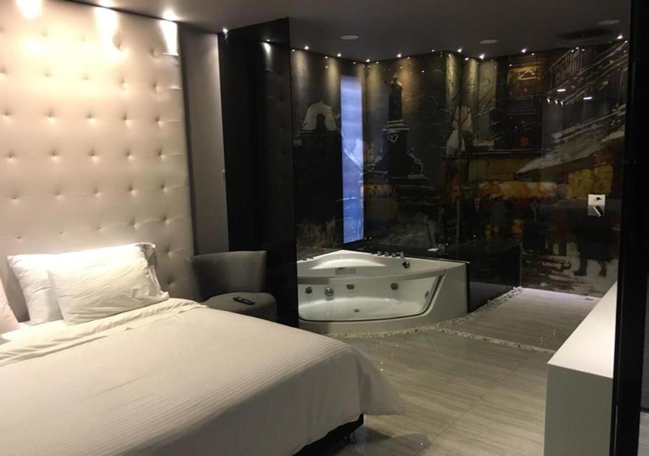 Hotel Paris Luxury
