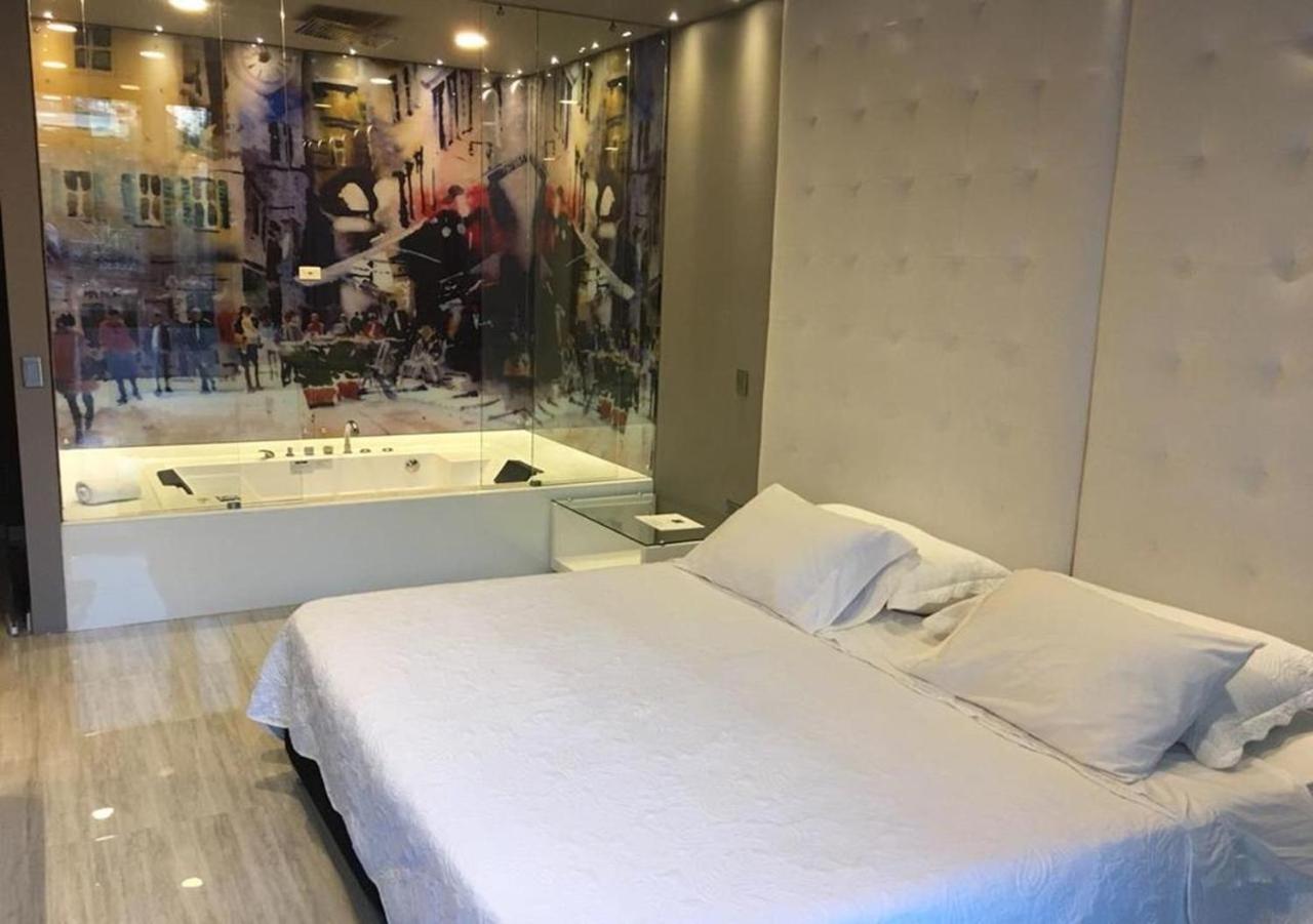 Hotel Paris Luxury 3*