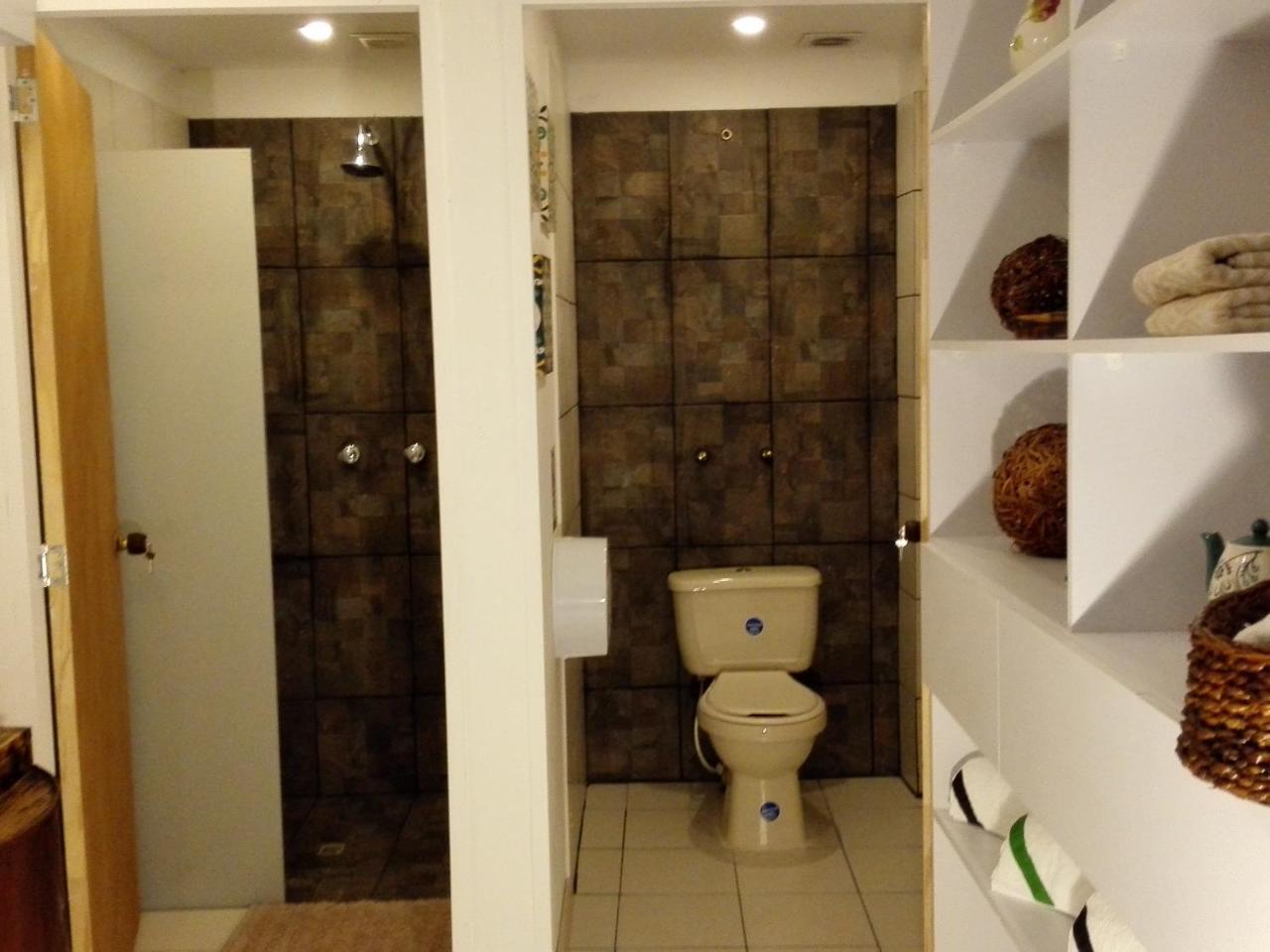 Adn Algo De Nosotros Hostal Medellín