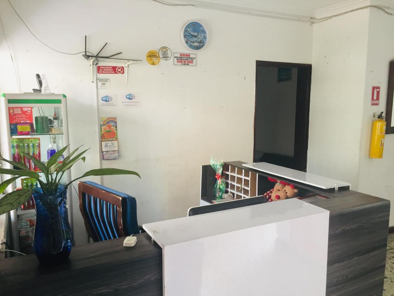 La Floresta Hostal
