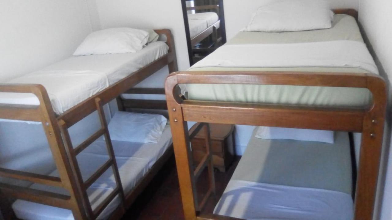 Palm Tree Hostel *