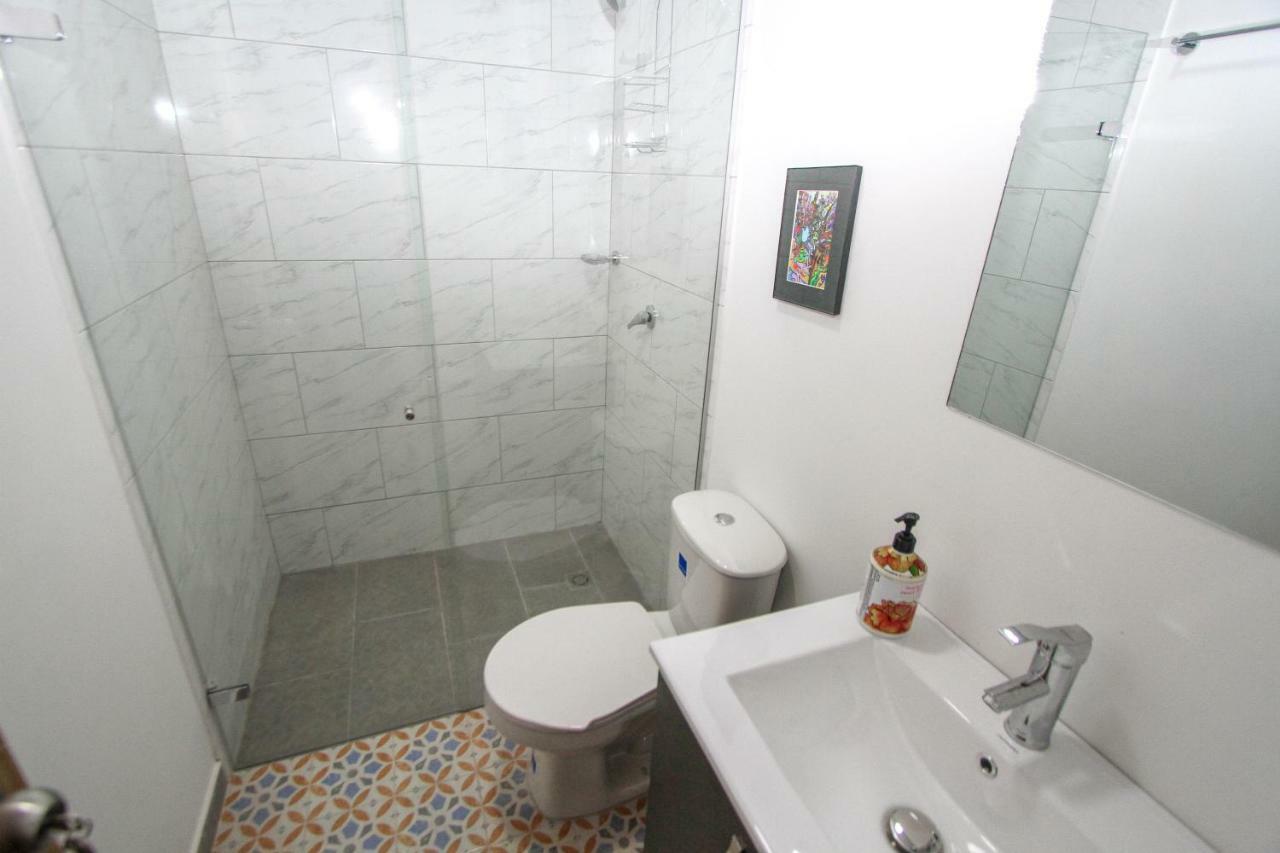 Casa Tuvia *