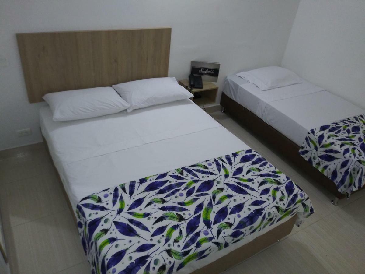 Hotel Suites 44 Laureles