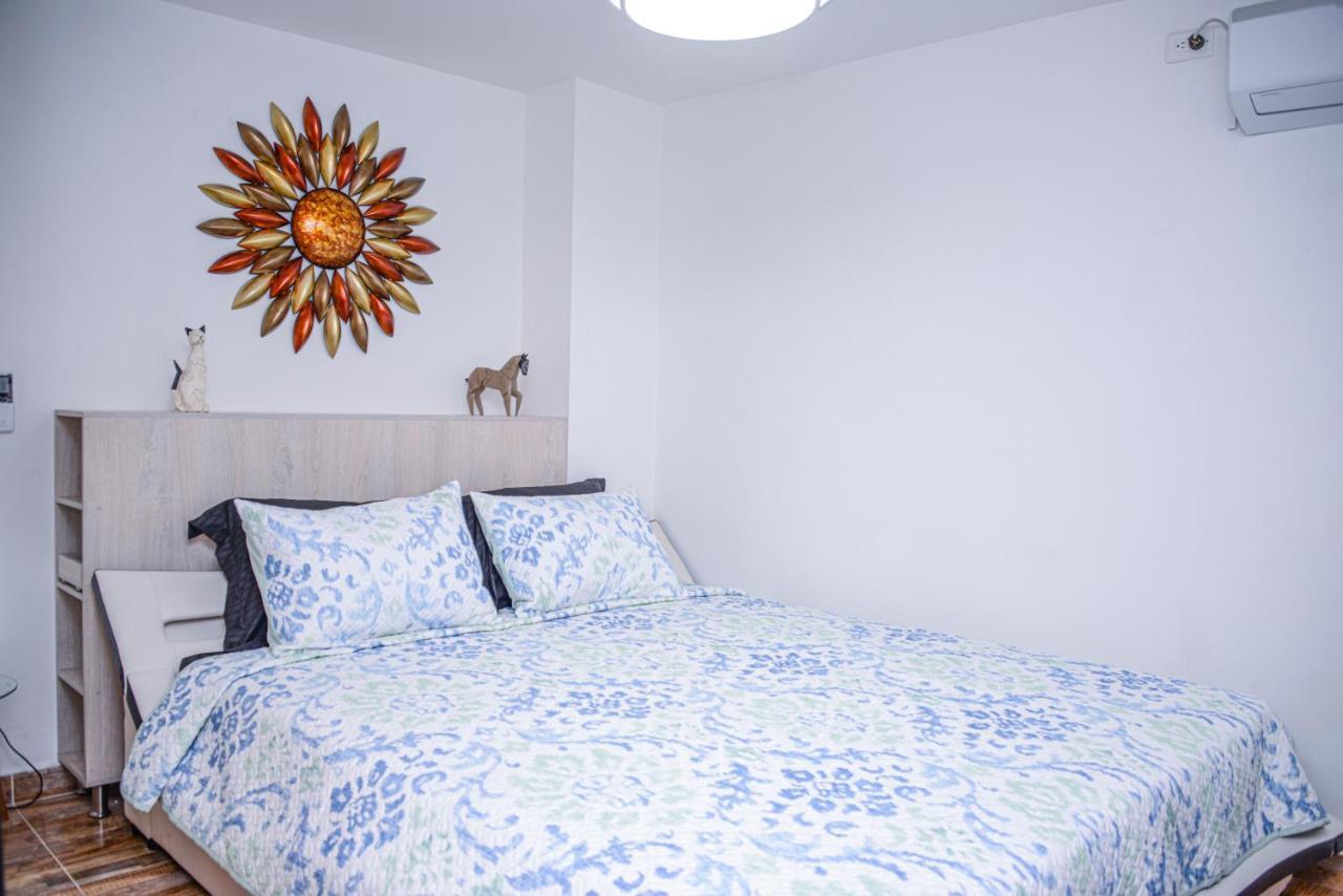 Miracle Aparthotel *