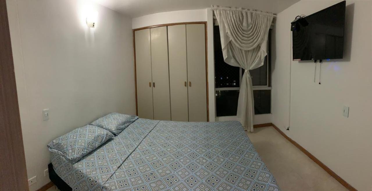Departamento 6 Personas-fuertes De San Diego- Las Palmas * Medellín