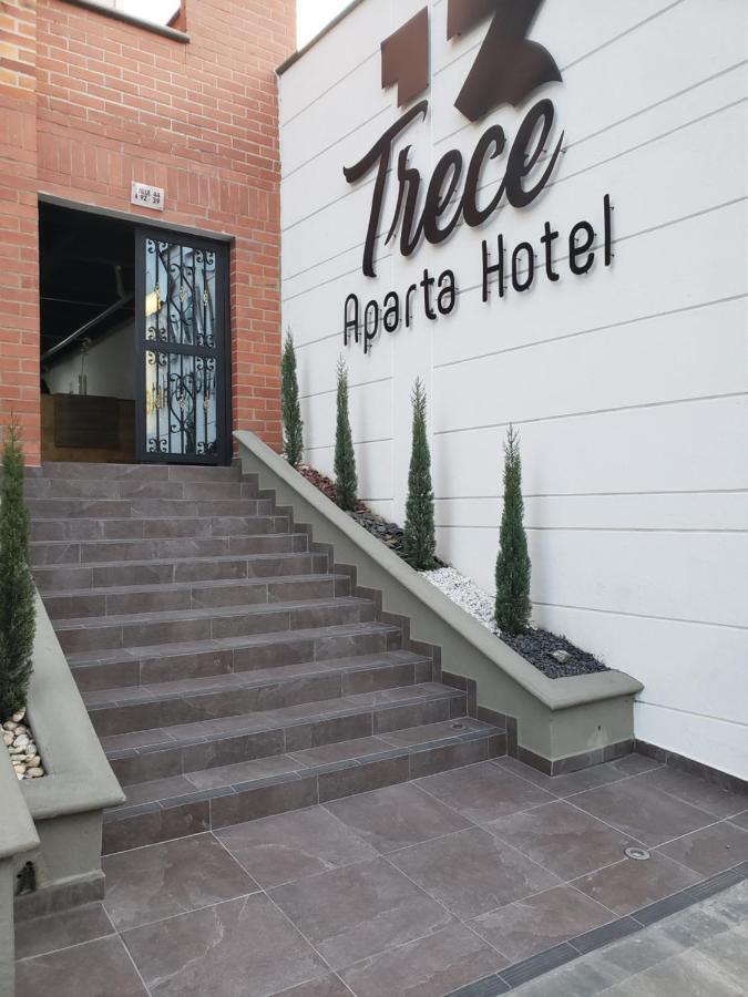 13 Trece Aparta Hotel 3*