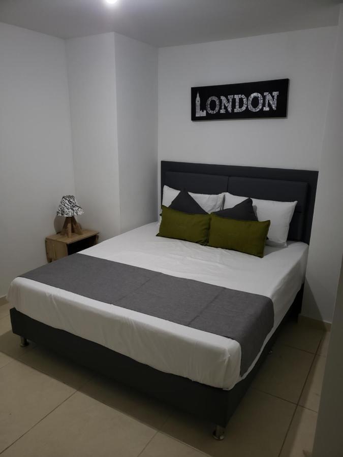 Hotel 13 Trece Aparta 3*