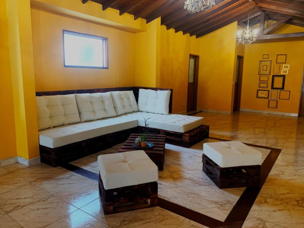 Porton Colonial Medellín