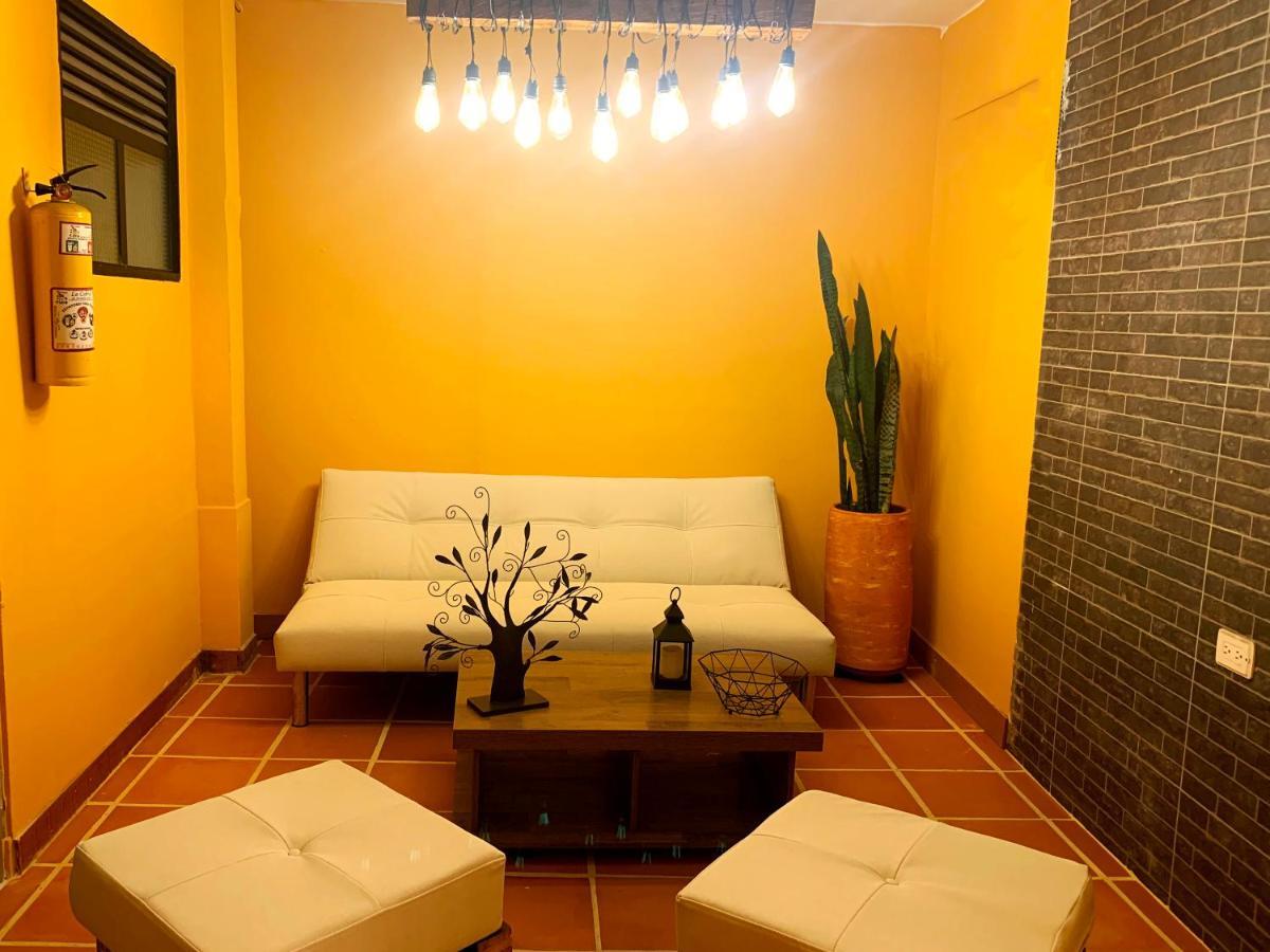 Porton Colonial Hotel