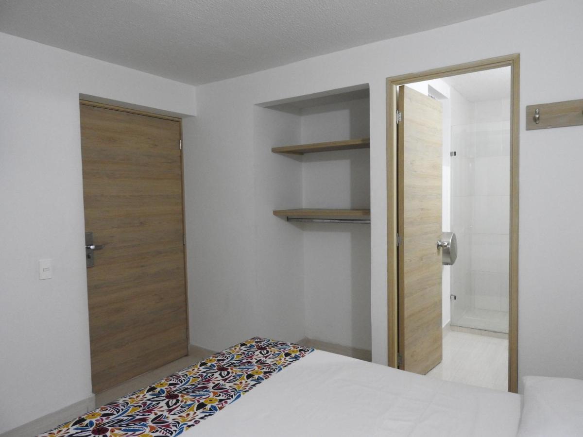 Hotel Suites 44 Laureles 3*