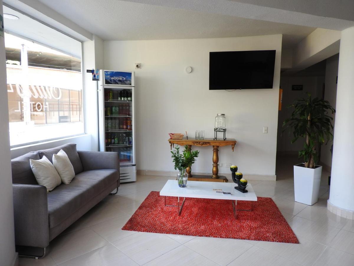 Suites 44 Laureles Hotel 3*