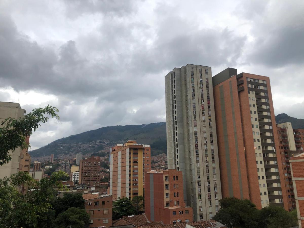 Zeus 1 * Medellín