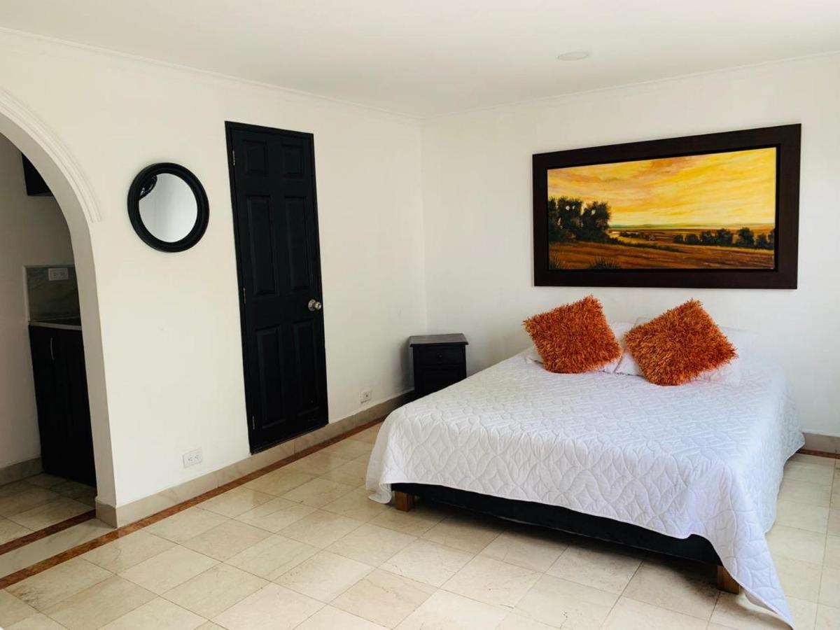 Lleras Premium #1 Hotel 3*