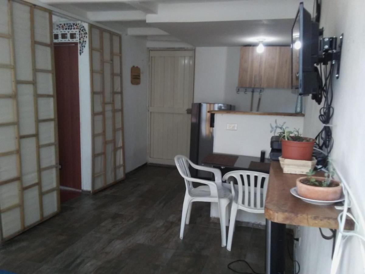 Apartamento Urbanización Capri, Cerca A Universidad De Antioquia