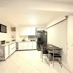 Amplio Y Lindo Apartamento