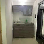 Hermoso Aparta Estudio