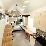 Mini Casa En Poblado Medellin Frn109 By Roots Rentals