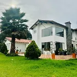 Lujosa Casa Cerca Al Aeropuerto