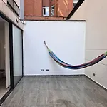 Terraza Privada En Laureles Con Aire Acondicionado